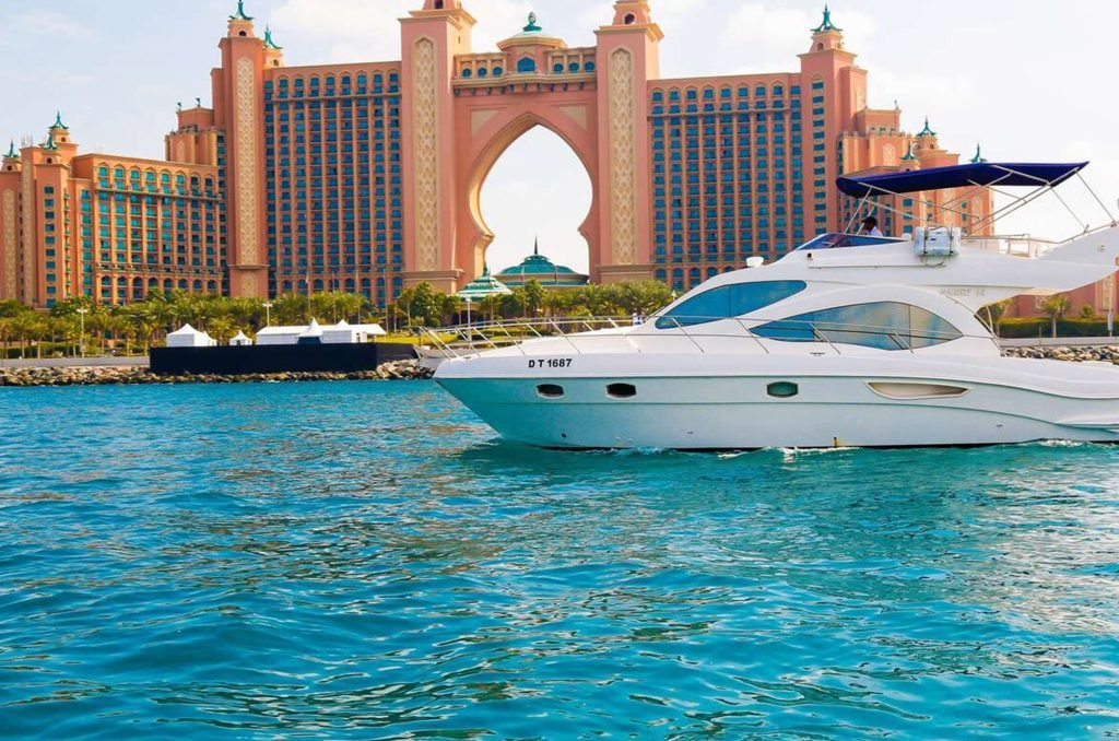 Luxury Bus Tours UAE