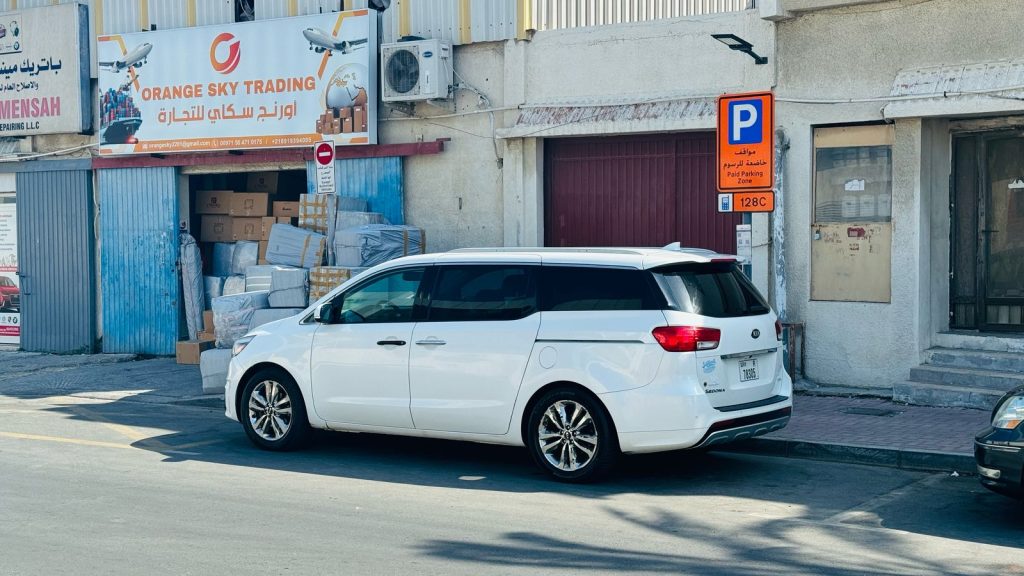 7 Seater car rental abu dhabi