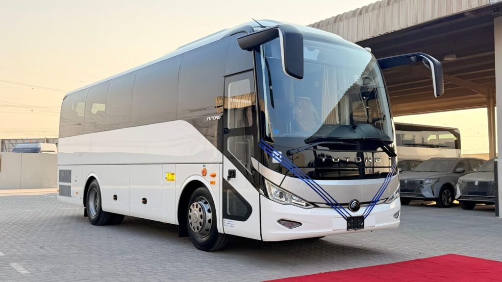 35 Seater Luxury Bus